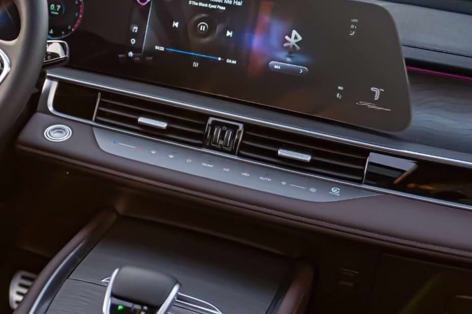 Front AC Controls of شيري تيجو 8 برو ماكس
