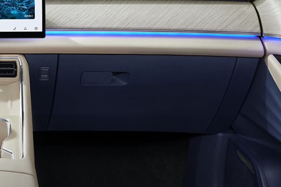 Chery Fengyun T9 Glove Box