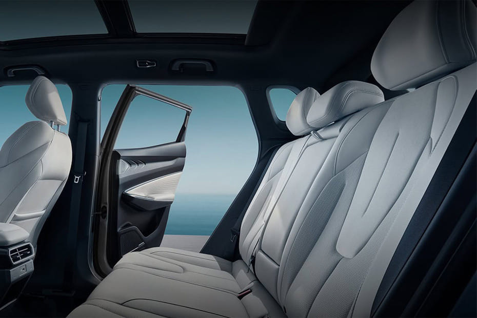 جيلي سيتي راي Rear Seats