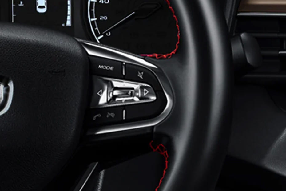 جيلي جي إكس ٣ برو Multi Function Steering