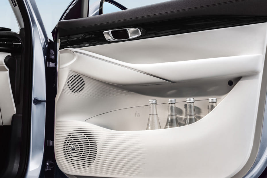 إي إكس ٥ Parking Assist