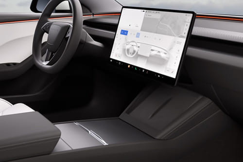 موديل 3 Center Console