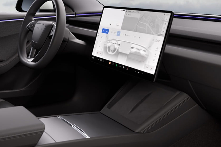 موديل 3 Center Console