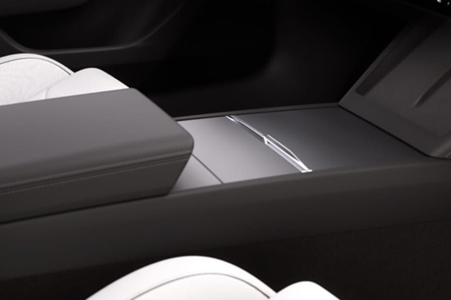 موديل 3 Front Center Divider