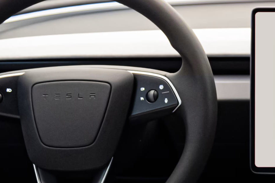 تيسلا موديل 3 Multi Function Steering