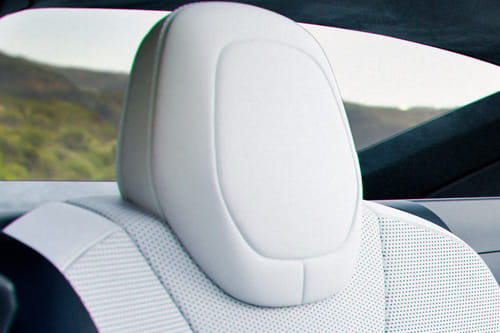 موديل إس Rear Seat Head rest