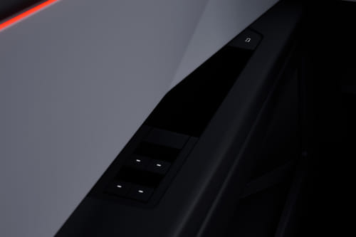 تيسلا سايبرتراك Drivers Side In Side Door Controls