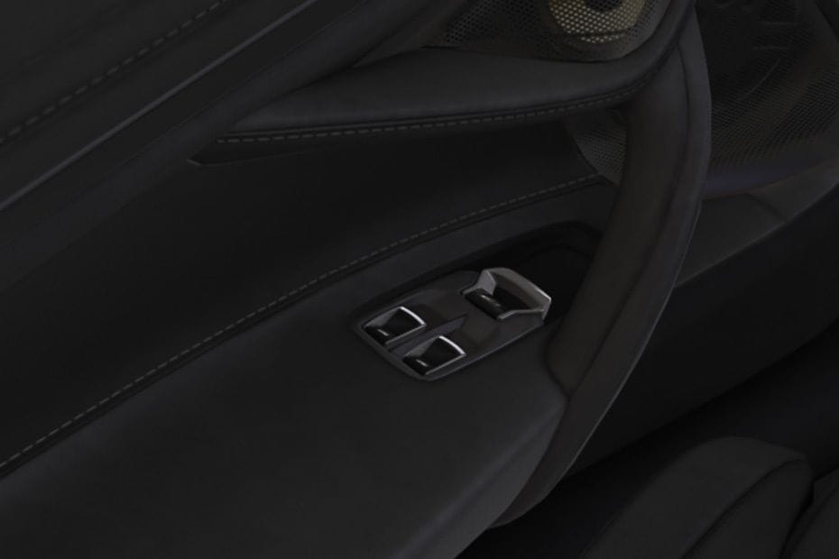 McLaren 750S Drivers Side In Side Door Controls