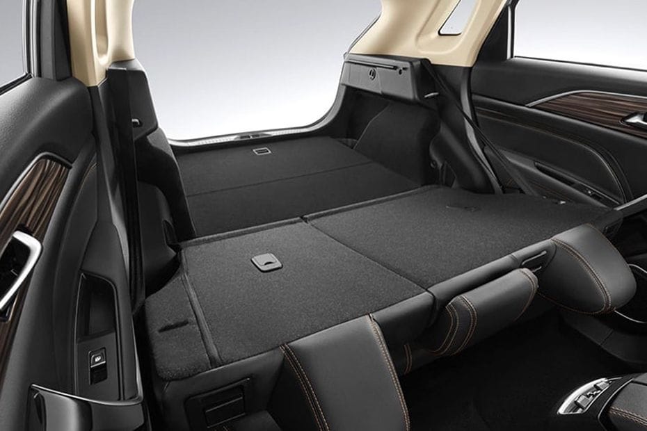 Folding Seats of بيستون T77