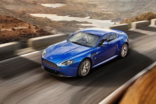 أستون مارتن فانتاج Side Medium View