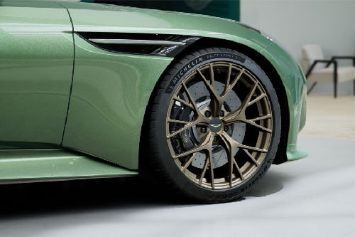 DB12 Wheel