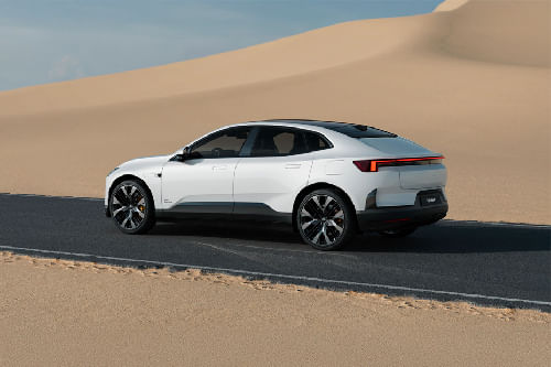 Rear Cross Side View of بولستار ٤