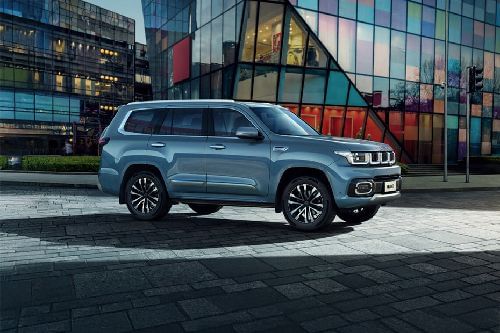 BJ60 Medium Angle Front View