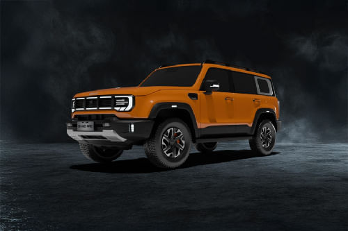 BAIC  BJ40 Pro Front angle low view