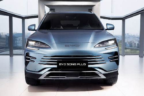 Full Front View of Song Plus