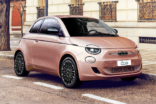 Fiat 500E Front Medium View