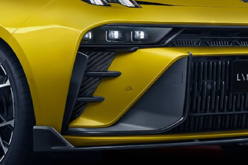 03 بلس Front Fog Lamp