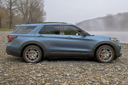 Explorer Medium Angle Front View