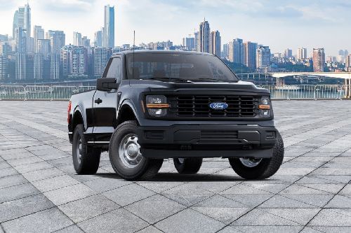 Ford F-150 (2025) Front Medium View