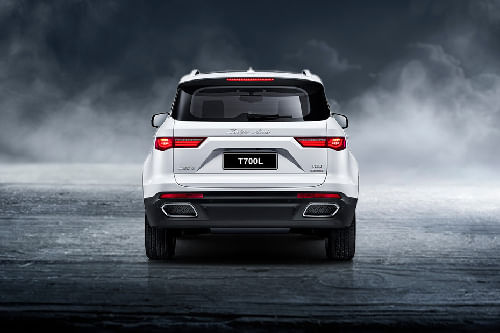 Full Rear View of Zotye T700L