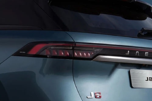J8 Tail light