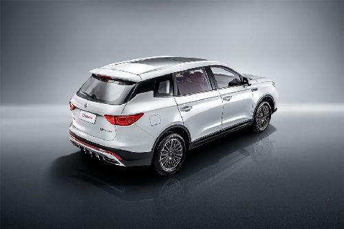 يو 70 برو Rear angle view