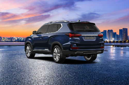 Rear Cross Side View of KGM Rexton