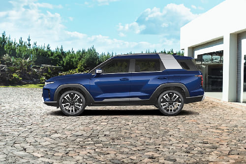 توريس Side view