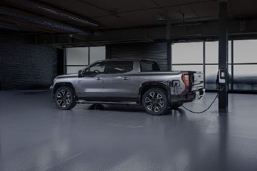 سييرا إي في Side view