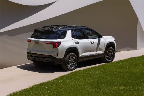 تيرين Rear angle view