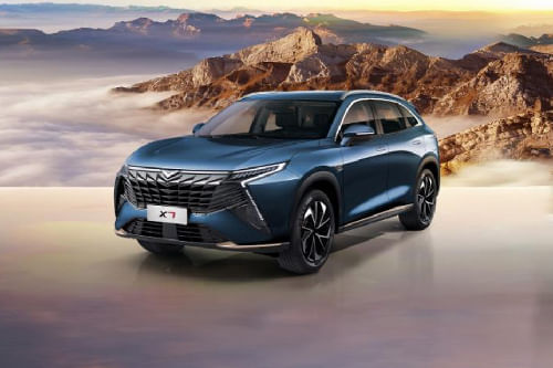 Kaiyi  X7 Front angle low view