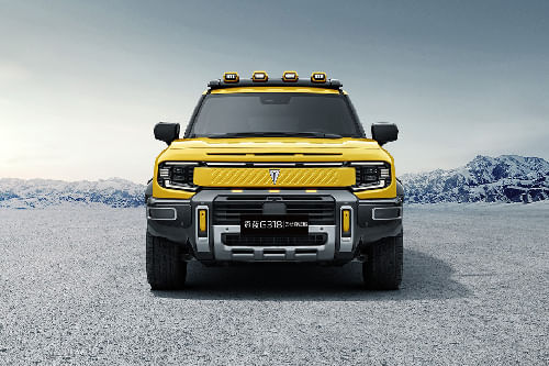 Full Front View of جي 318