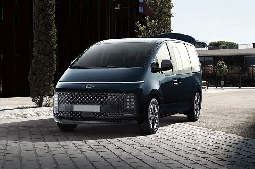 هيونداي ستاريا Front Side View