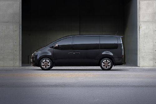 ستاريا Side view