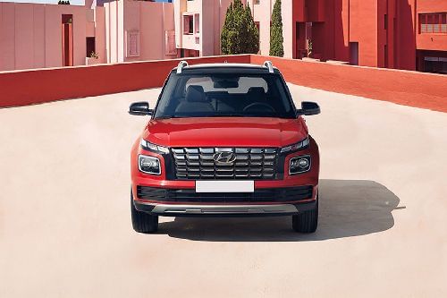 هيونداي فينيو Front Angle High View