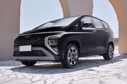 هيونداي ستارغيزر Front Side View