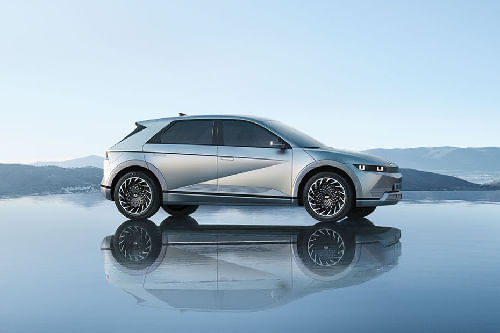 Ioniq 5 Medium Angle Front View