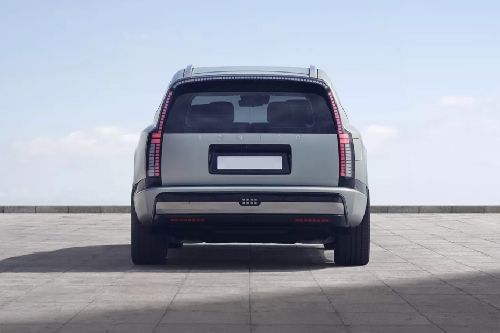 Full Rear View of Hyundai Ioniq 9