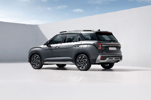 Rear Cross Side View of Hyundai Creta Grand