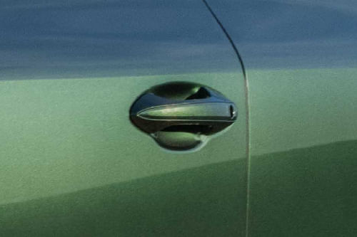 QX60 2026 Door handle