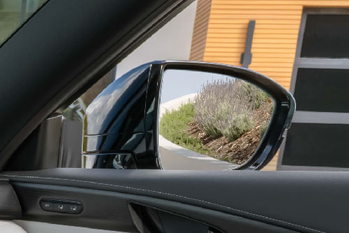 Infiniti QX60 2026 Drivers Side Mirror Rear Angle