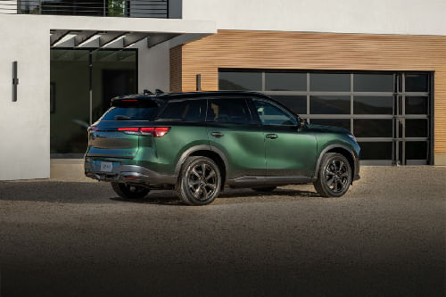 QX60 2026 Rear angle view