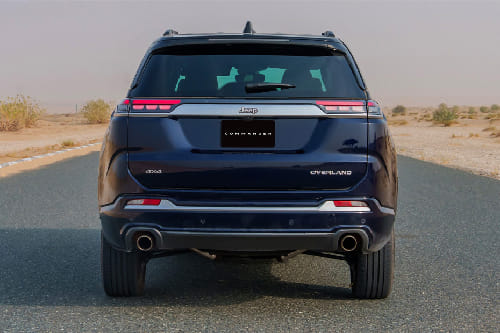 Full Rear View of Jeep Commander