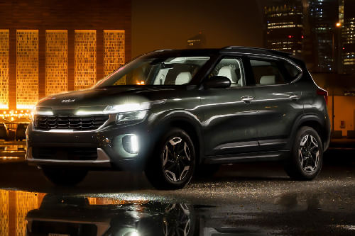 كيا  سيلتوس Front angle low view