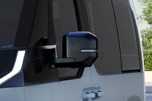 كيا PV5 Drivers Side Mirror Front Angle
