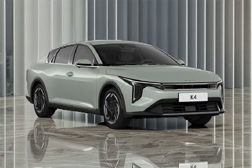 KIA K4 Front Medium View