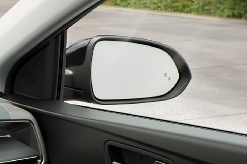 كيا ستونيك Drivers Side Mirror Rear Angle
