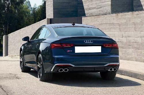 Rear Medium View of Audi S5 Sportback