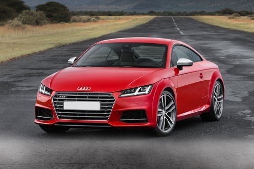 أودي تي تي إس كوبيه Side Medium View