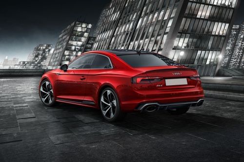 Rear Cross Side View of Audi RS 5 Coupe